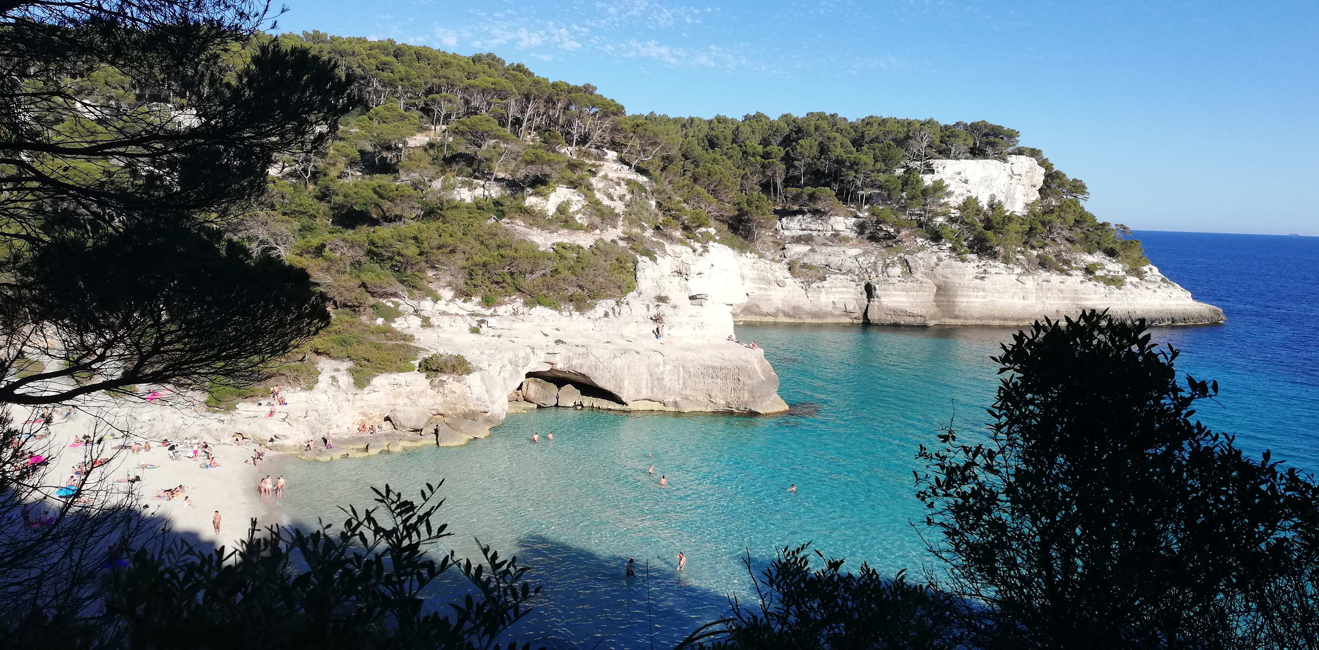Cales de Mitjana, Minorque